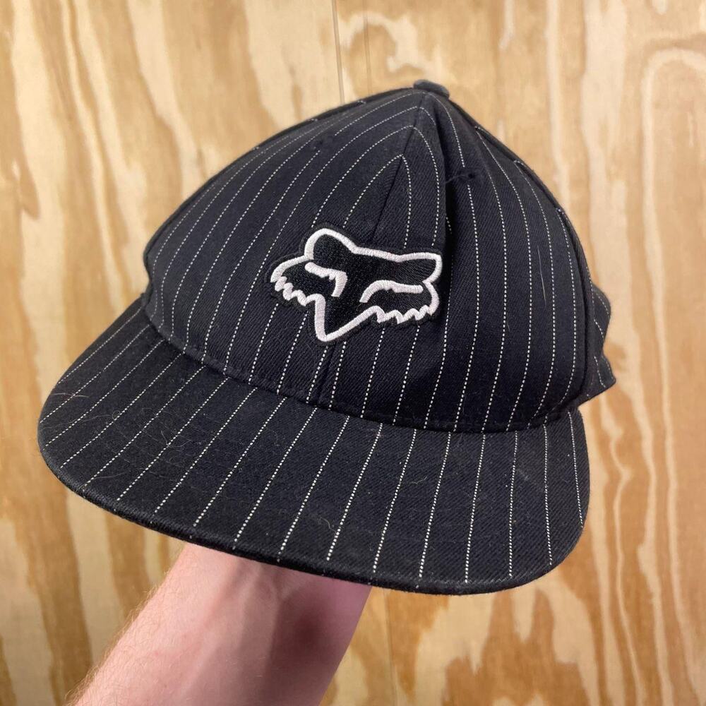Fox Racing Stupor 210 Fitted Cap – Black Pinstripe